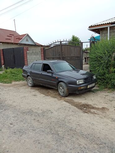 щит прибор венто: Volkswagen Vento: 1994 г., 1.8 л, Механика, Бензин, Седан