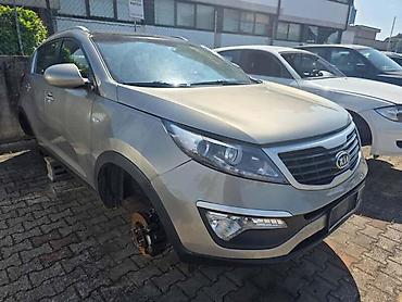 Kia: KIA SPORTAGE 2013. GOD. - KOMPLETAN AUTO U DELOVIMA | Kia Sportage — 2