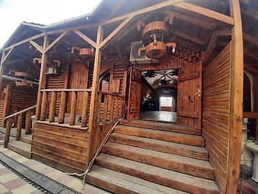 əhmedli: Ehmedide Xəzər yolun üstündə yerləşir Arendadi hazir indi 2000di — 2