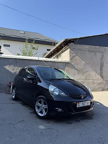 rd 1: Honda Fit: 2002 г., 1.3 л, Автомат, Бензин, Хэтчбэк — 1