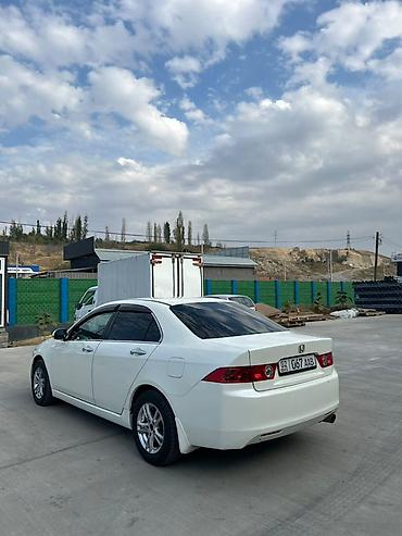 жиби бетон: Honda Accord: 2004 г., 2 л, Автомат, Бензин, Седан — 4