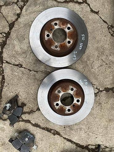 fuel quantity control valve: DISKOVI F10/11 ZA BMW SERIJA 5 OD 2010. DO 2015. GOD. | Prednji — 1