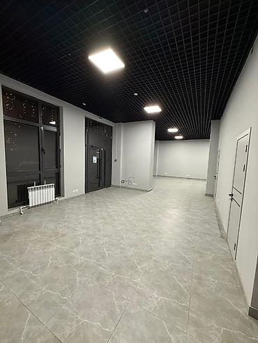 act: Продается угловое коммерческое помещение на 1 этаже. Площадь: 163м2 — 1