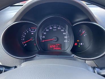 Продажа авто: Kia Morning: 2016 г., 1 л, Автомат, Газ, Хэтчбэк — 6