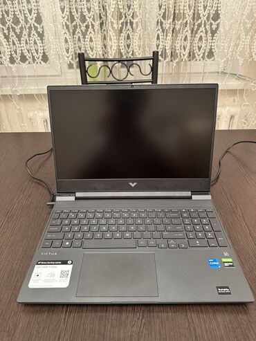 домашний игровой компьютер недорого: Ноутбук, HP, 8 ГБ ОЗУ, Intel Core i5, 15.6 ", Б/у, Для работы, учебы, память SSD