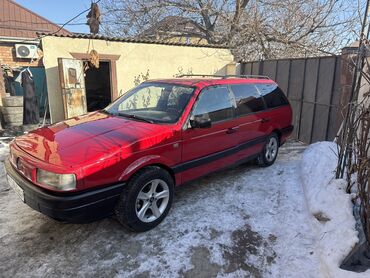 полик для авто: Volkswagen Passat: 1990 г., 1.8 л, Механика, Бензин, Универсал