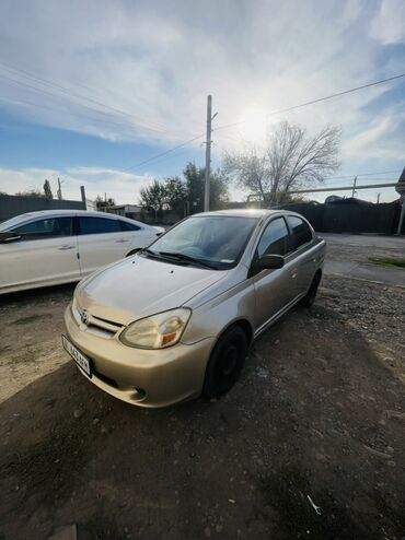минивэн тойота 7 мест левый руль цена: Toyota Vitz / Platz / Yaris / Echo: 2003 г., Бензин, Седан