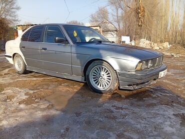 машина bmw 525: BMW 525: 1992 г., 2.5 л, Механика, Бензин, Седан