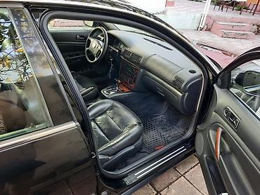 passat 2004: Volkswagen Passat (sedan), qara rəng. - Korpus: 4 qapılı, xrom yan — 6