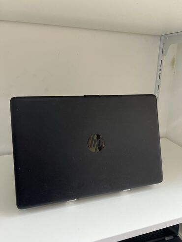 noutbuk klaviaturalari: İşlənmiş HP 15.6 ", Intel Core i5, 256 GB, Ünvandan götürmə, Ödənişli çatdırılma, Rayonlara çatdırılma