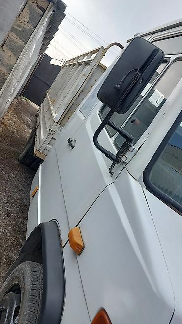 sprinter 2 2: Грузовой бортовой автомобиль Mercedes-Benz (серия T2/Transporter) — 2