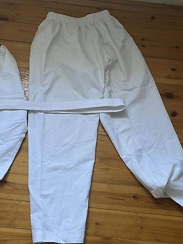 İdman formaları: Məhsul: Taekvondo formasının dəsti(alınıb heç geyinilmeyib aldım — 2