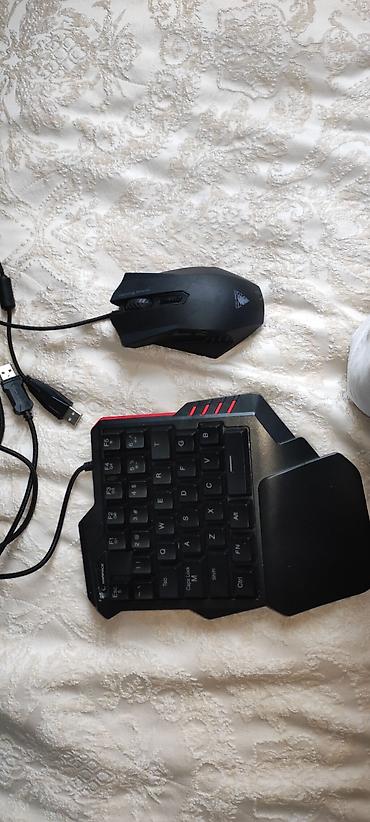 rampage v900: Rampage Miracle-K1 təkəlli oyun klaviaturası + Rebel Gaming GM840 — 2