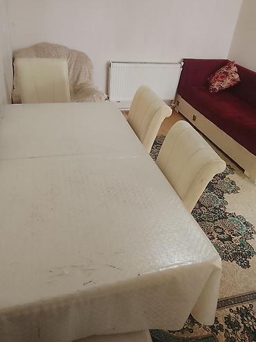 Uzunmüddətli kirayə evlər: Kirayə ev verilir Yeni Suraxanida yerləşir ev 2 otaqlı həyət evi — 2