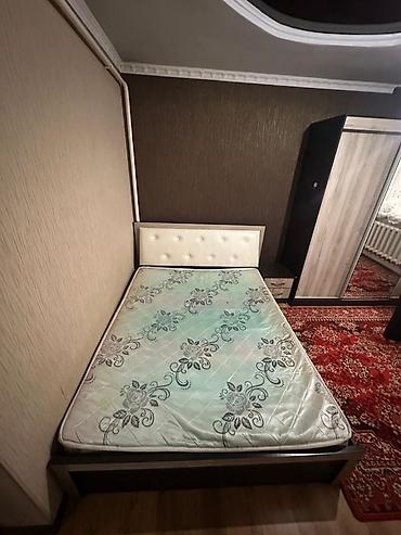 студия комната: 200 м², 5 комнат — 7