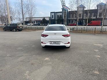 Hyundai: Hyundai Elantra: 2020 г., 1.6 л, Автомат, Бензин, Седан — 4