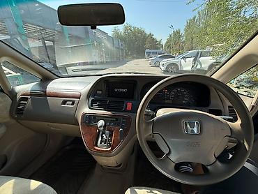 авто накидки: Honda Odyssey: 2000 г., Автомат, Бензин, Минивэн — 10