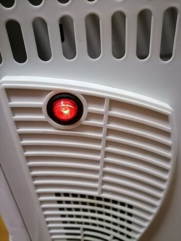 Kaloriferi: Grejalica Panelna PROSTO Ispravna dobra
 Mirjevo — 11