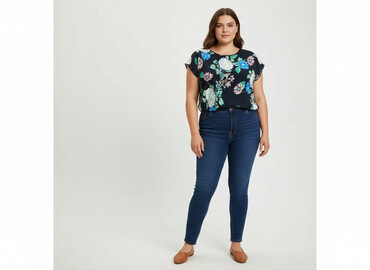 Bluzki: Bluzka damska, rozmiar 5XL