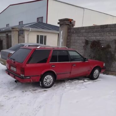 тико карапка: Nissan Bluebird: 1989 г., 2 л, Механика, Бензин, Универсал