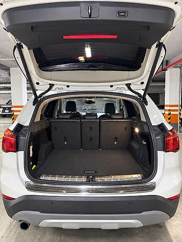 jaguar xe: BMW X1: 2018 г., 1.5 л, Автомат, Гибрид, Кроссовер — 5
