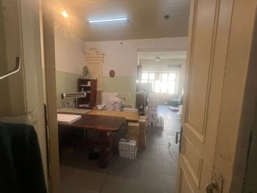 аренда нежилого помещения под офис: Qış parkının yanı ayrıca çıxış.Mağaza,ofis, istənilən biznes