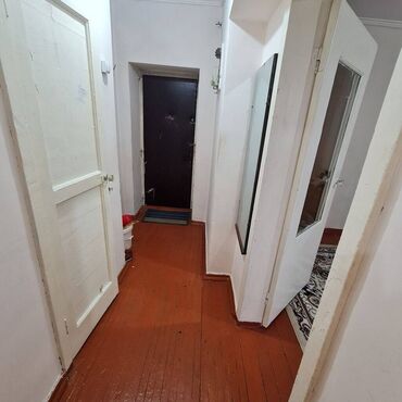 купить квартиру в бишкеке аламедин 1: 1 комната, 36 м², Индивидуалка, 2 этаж, Старый ремонт
