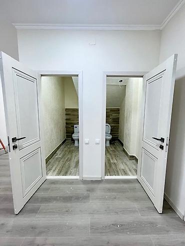 rent: Сдаю Офис 200 кв.м. в аренду в центре Бишкека: - В Золотом квадрате - — 3
