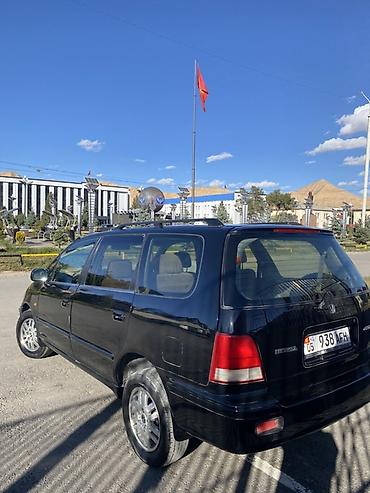Honda: Honda Shuttle: 1998 г., 2.2 л, Автомат, Бензин, Универсал — 2