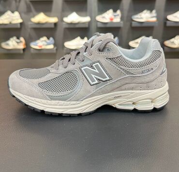 new rock обувь: New balance🔥🔥🔥