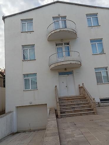 bag evi is: Təcili 5 sot torpaqda yerləşən 4 mərtəbəli Villa satılır.Qiymətdə — 1