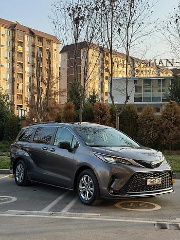 газ 53 бак: Toyota Sienna: 2022 г., 2.5 л, Вариатор, Гибрид, Минивэн — 3