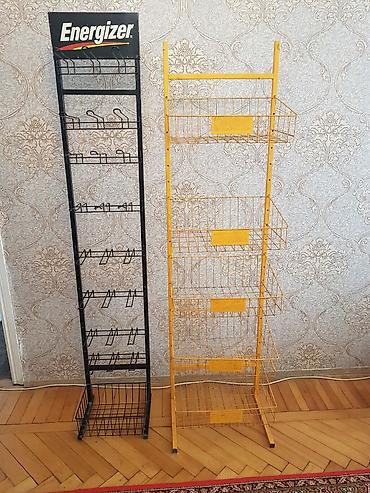 Оборудование для магазинов: Dəmir 2 vitrinlər Hər biri 50 azn — 1