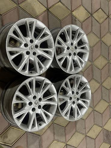 колпак лексус: Комплект оригинальных литых дисков Lexus (4 шт.) - Диаметр: 18" - — 1