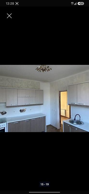 Үйлөрдү сатуу: 5 бөлмө, 200 м², 5 соток, Бишкек, Ак-Өргө ж/м Менчик ээси — 10