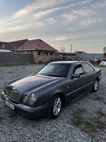 Mercedes-Benz: Mercedes-Benz E-Class: 1998 г., 3.2 л, Автомат, Бензин, Седан