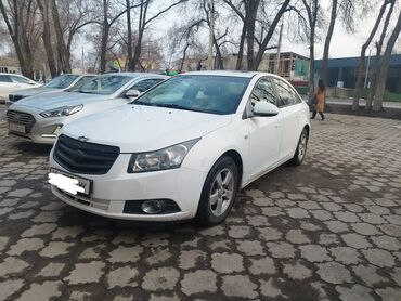 Chevrolet: Chevrolet Cruze: 2010 г., 1.8 л, Автомат, Бензин, Седан