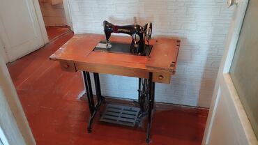 аренда швейной машинки: Швейная машина Механическая, Ручной