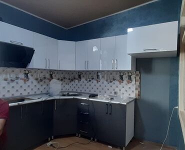 Sifarişlə mətbəx mebeli: Müxtəlif formalarda kuhna mebel satış istehsal sifariş adim Rasifdi — 4