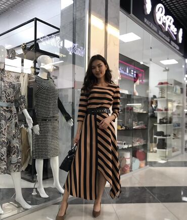 обувь ручной работы бишкек: Повседневное платье, Осень-весна, Длинная модель, M at lalafo.kg обувь ручной работы бишкек: Повседневное платье, Осень-весна, Длинная модель, M