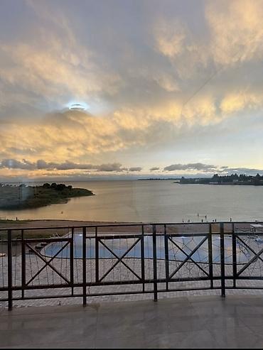 кв 2 комнатный: Чолпон-Ата Апартаменты у воды с панорамным видом - Локация: закрытый — 1