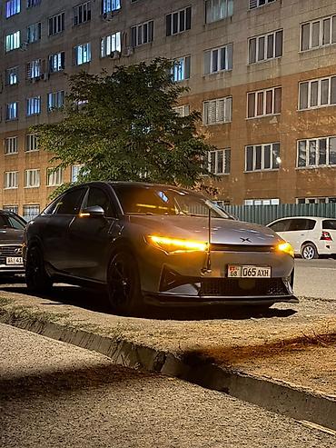 fit 1 3: Xpeng P5 — современный электрический седан с купеобразным силуэтом — 6