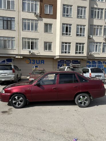 дайво нексия 2: Daewoo Nexia: 2011 г., 1.5 л, Механика, Бензин, Седан