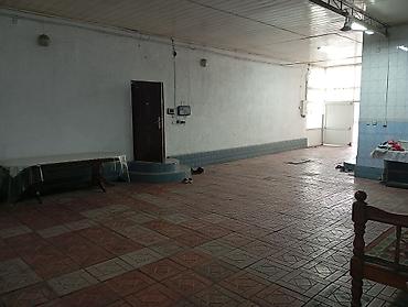 Продажа коттеджей и домов: Продаю 2 дома на одном участке, первая линия, можно под бизнес. Общая — 24