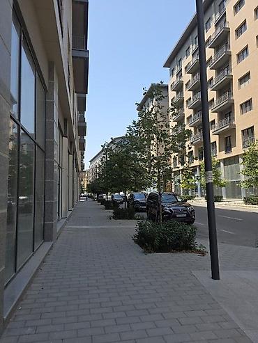 Коммерческая недвижимость: İcarəyə verilir obyekt 150 m², Ağ şəhər q. 🏢 **Ağ Şəhərdə təmirsiz — 1