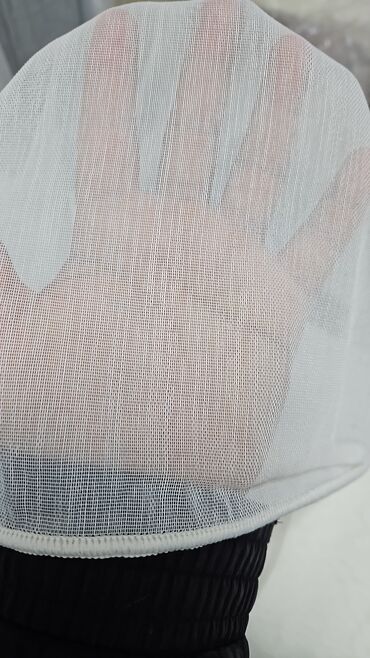 Parçalar: Ağ rəngli, şəffaf tül parça. Yüngül və zərif görünüşü ilə pərdələr — 18