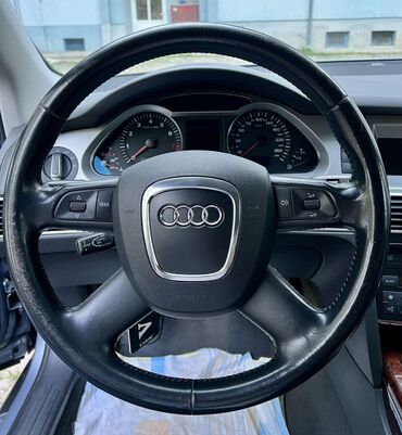 Auto delovi: Na prodaju:volan 4 kraka-kožni sa komandama,airbag.Odlično stanje na lalafo.rs Auto delovi: Na prodaju:volan 4 kraka-kožni sa komandama,airbag.Odlično stanje