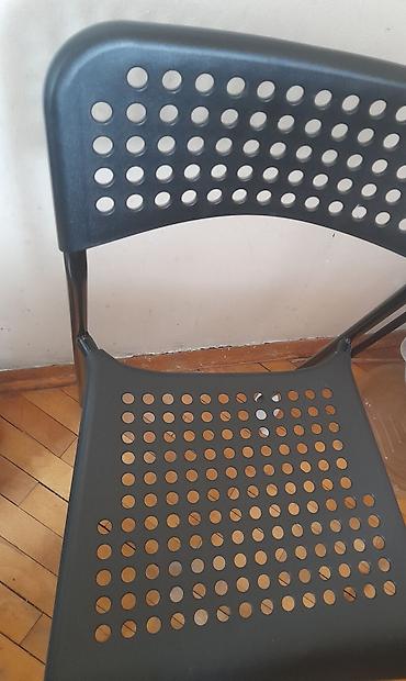 hamam kranti: IKEA Qara yemək/iş masası və 4 əd. stul dəsti Masa: - Rəng: tünd qara — 5