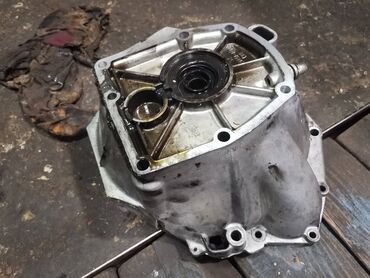 Auto delovi: Zvono menjaca Lada 2121,21213,21214 Niva, Lada 7 Riva. Polovno — 6