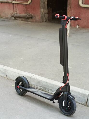 электроскутер купить в баку: İşlənmiş Elektrik samokat 10", 501 - 750 Vt, 36 - 45 km/s, Ünvandan götürmə, Ödənişli çatdırılma